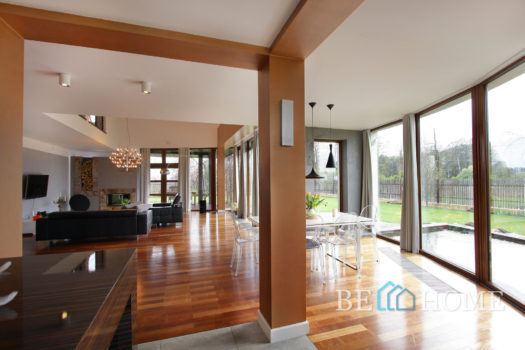 Luksusowy dom z dużą działką