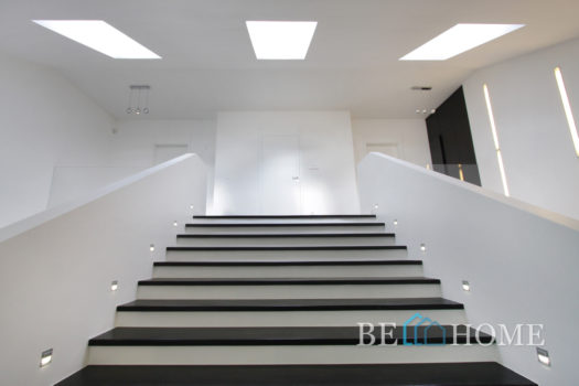 Ultranowoczesny dom na Brzezinach