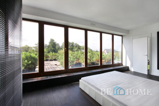 Ultranowoczesny dom na Brzezinach