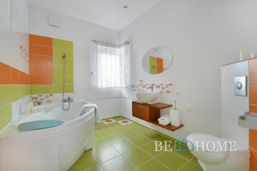 Dom na Brzezinach w super lokalizacji