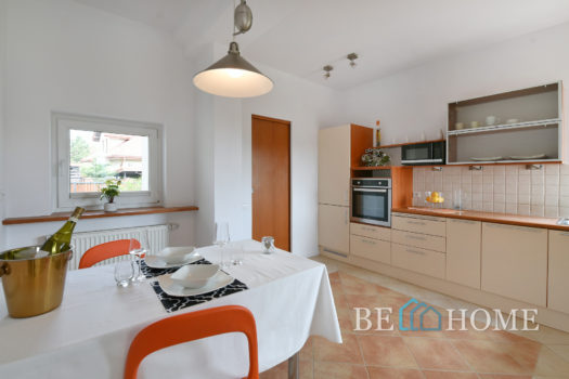 Dom na Brzezinach w super lokalizacji