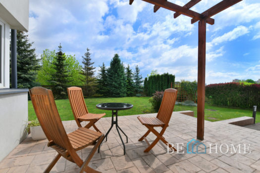 Dom na Brzezinach w super lokalizacji