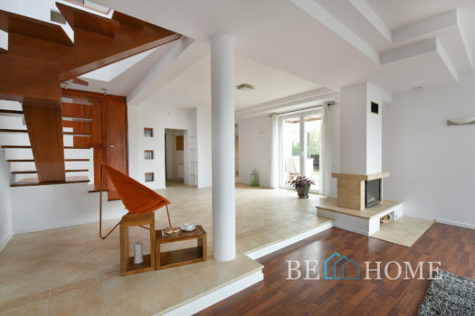 Dom na Brzezinach w super lokalizacji