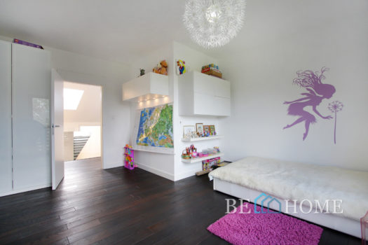 Ultranowoczesny dom na Brzezinach