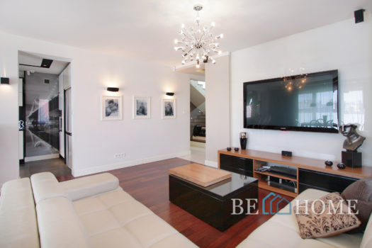 Nowoczesny apartament w bliskich Markach