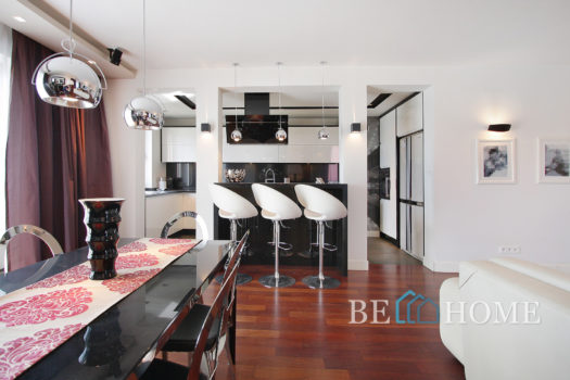 Nowoczesny apartament w bliskich Markach