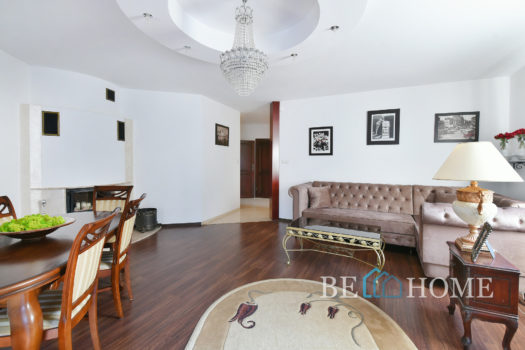 Klasyczny dom w bliskich Markach