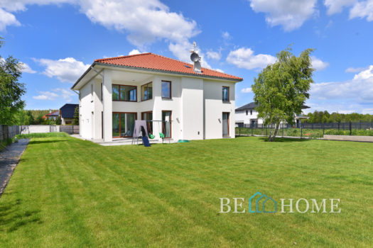 Ekskluzywny i nowoczesny dom na Białołęce