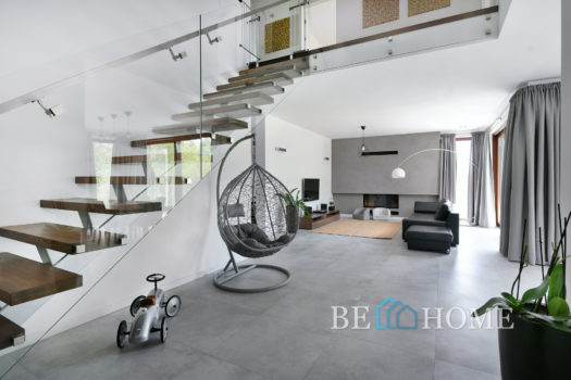 Ekskluzywny i nowoczesny dom na Białołęce