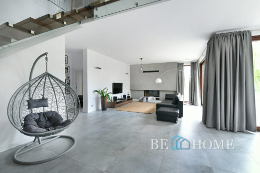 Ekskluzywny i nowoczesny dom na Białołęce