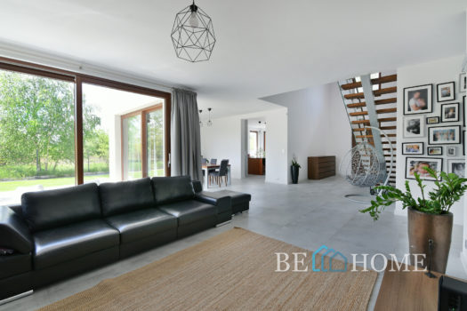 Ekskluzywny i nowoczesny dom na Białołęce