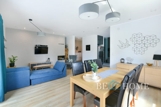 Parterowy dom na Brzezinach przy lesie