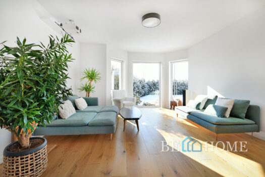 Nowoczesny dom w Stanisławowie Pierwszym