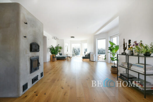 Nowoczesny dom w Stanisławowie Pierwszym