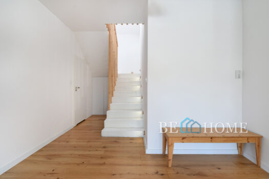 Nowoczesny dom w Stanisławowie Pierwszym