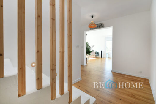 Nowoczesny dom w Stanisławowie Pierwszym