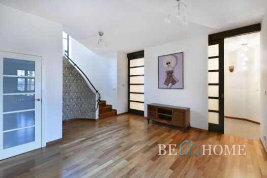 Luksusowa rezydencja przy lesie