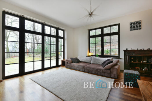 Luksusowa rezydencja przy lesie