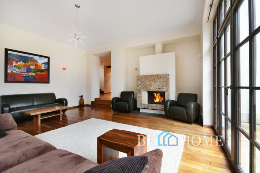 Luksusowa rezydencja przy lesie