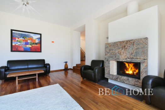 Luksusowa rezydencja przy lesie