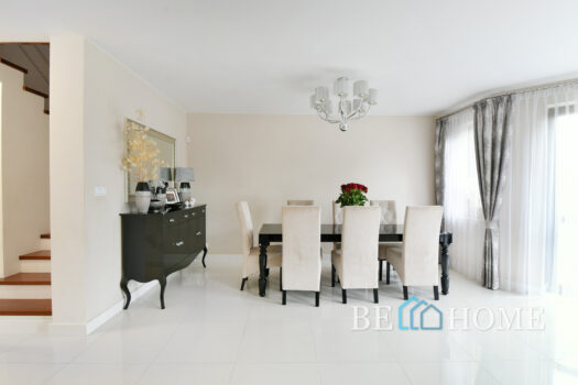 Klimatyczny bliźniak w świetnej lokalizacji