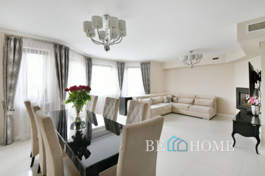 Klimatyczny bliźniak w świetnej lokalizacji