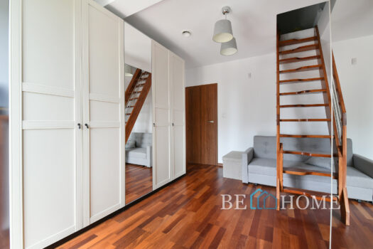 Klimatyczny bliźniak w świetnej lokalizacji