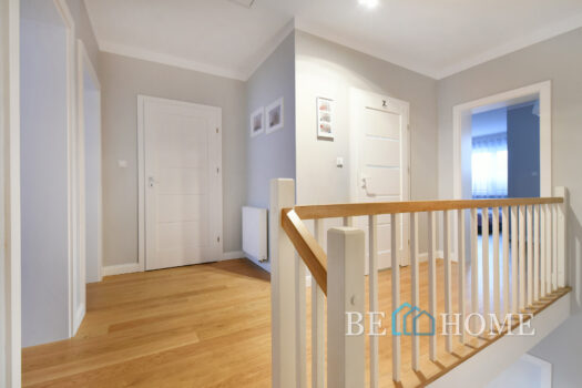 Nowoczesny dom w Zielonce