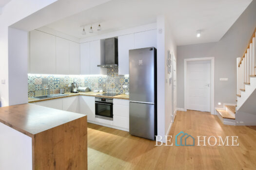 Nowoczesny dom w Zielonce