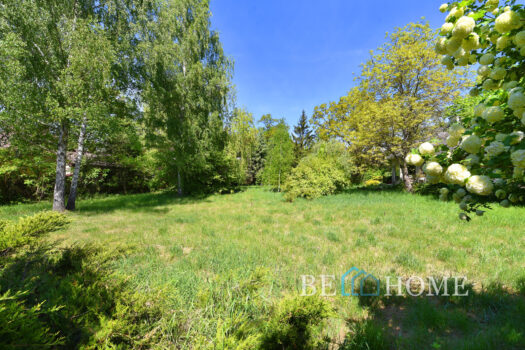 Klimatyczna działka na Choszczówce