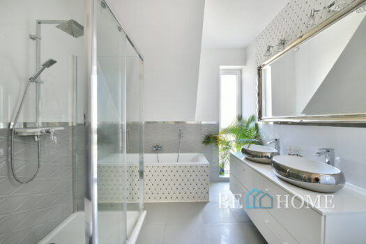 Nowoczesny segment w Markach