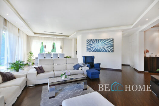 Nowoczesny dom blisko puszczy