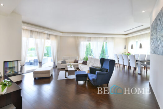 Nowoczesny dom blisko puszczy