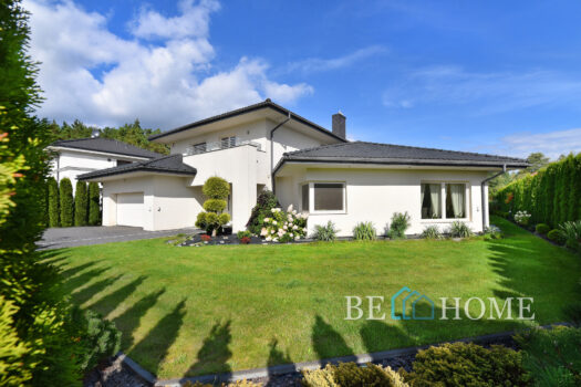 Nowoczesny dom blisko puszczy