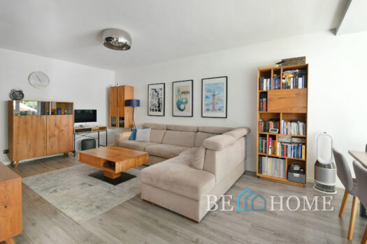 Nowoczesny 3 pokojowy apartament z ogródkiem