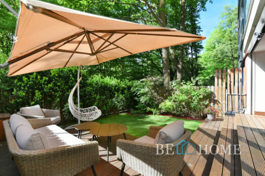 Nowoczesny 3 pokojowy apartament z ogródkiem