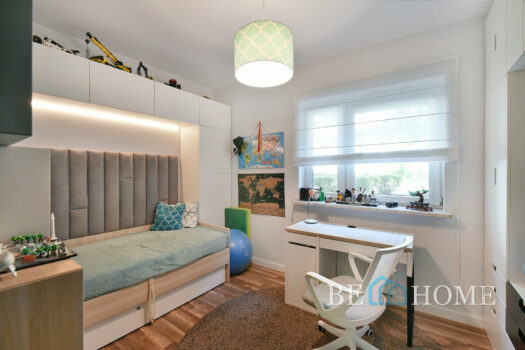 Nowoczesny 3 pokojowy apartament z ogródkiem