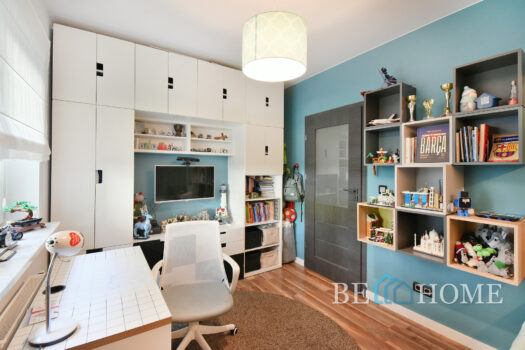 Nowoczesny 3 pokojowy apartament z ogródkiem