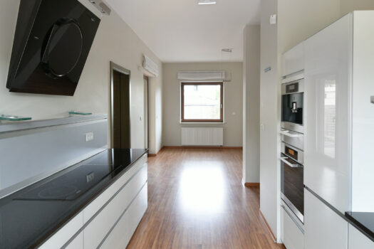 Luksusowy dom z basenem