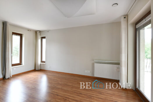 Luksusowy dom z basenem